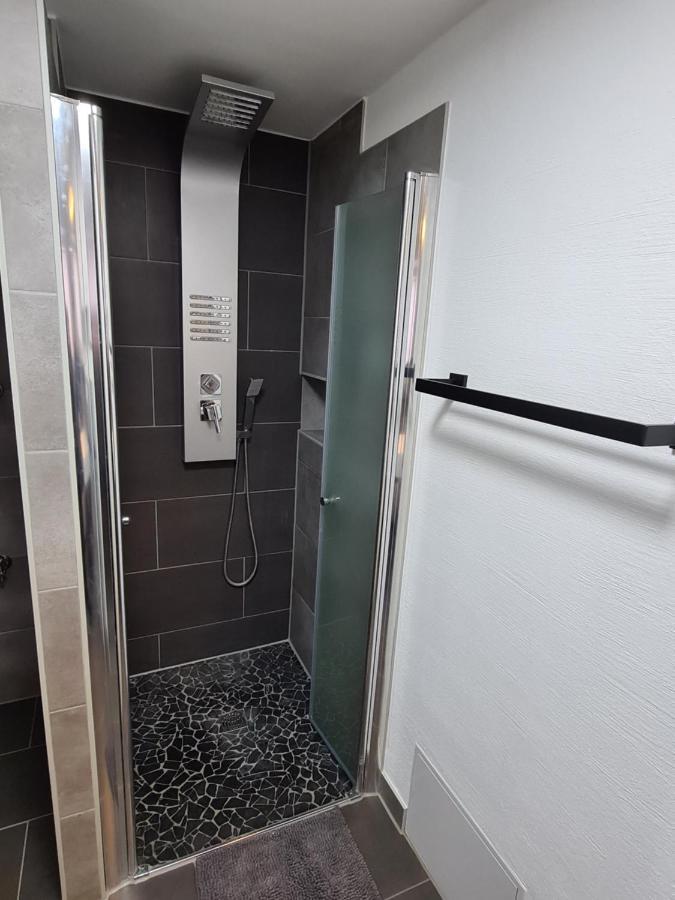 Moewenstuebchen Appartement Zingst Buitenkant foto